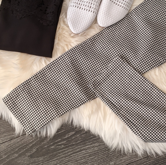 URBAN OUTFITTERS - Susie High-Rise Plaid Pant - Picture 10 of 15